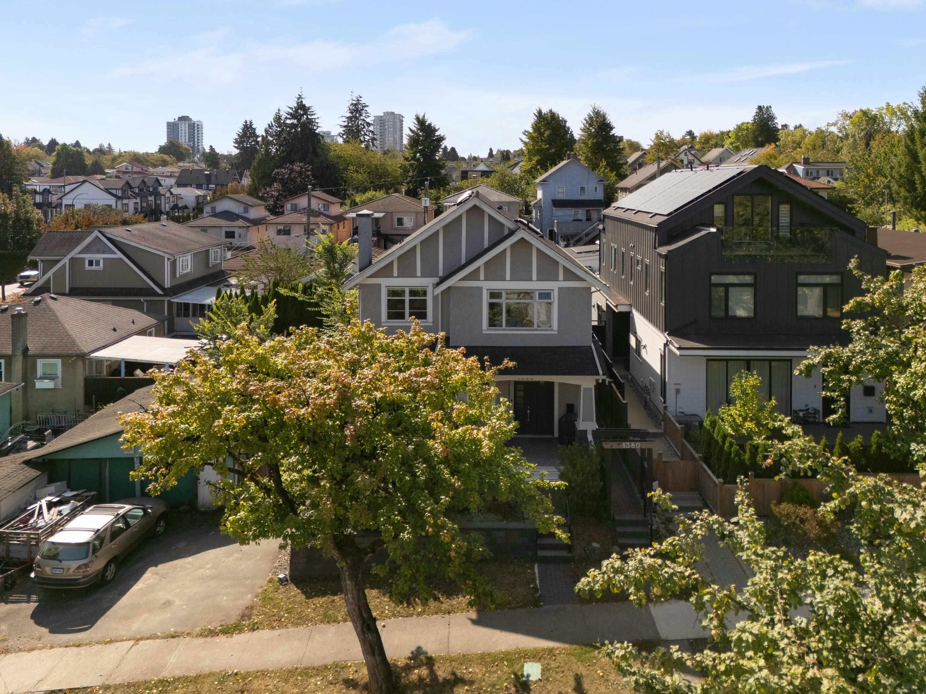 1382 E 17th Avenue, Vancouver, BC, V5V 1C8 - 13