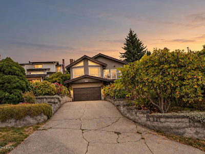 1415 Lansdowne Drive - 2