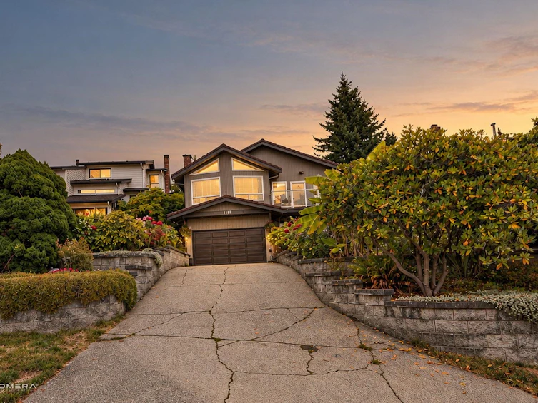 1415 Lansdowne Drive, Coquitlam, BC, V3E 1Y5 - 2
