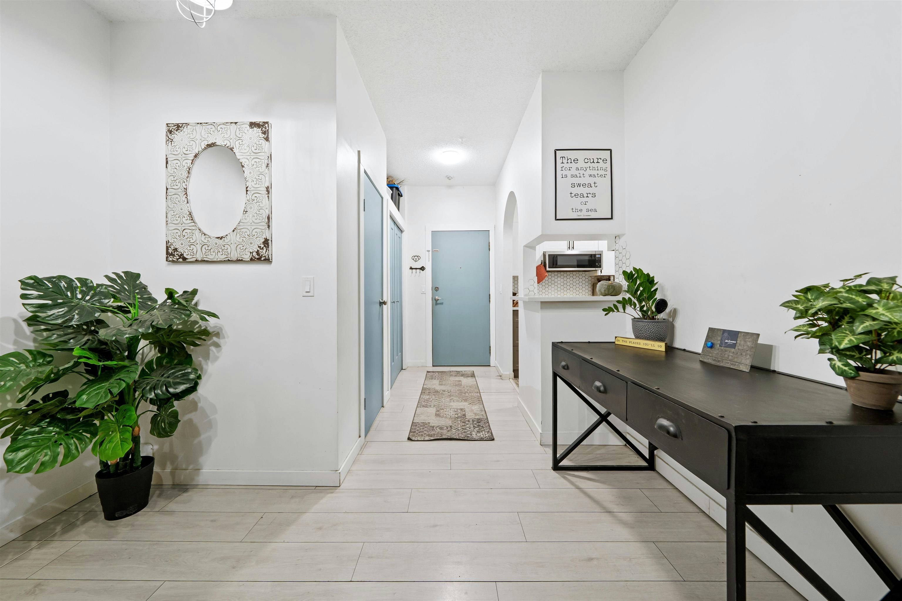 210-1924 Comox Street - 4