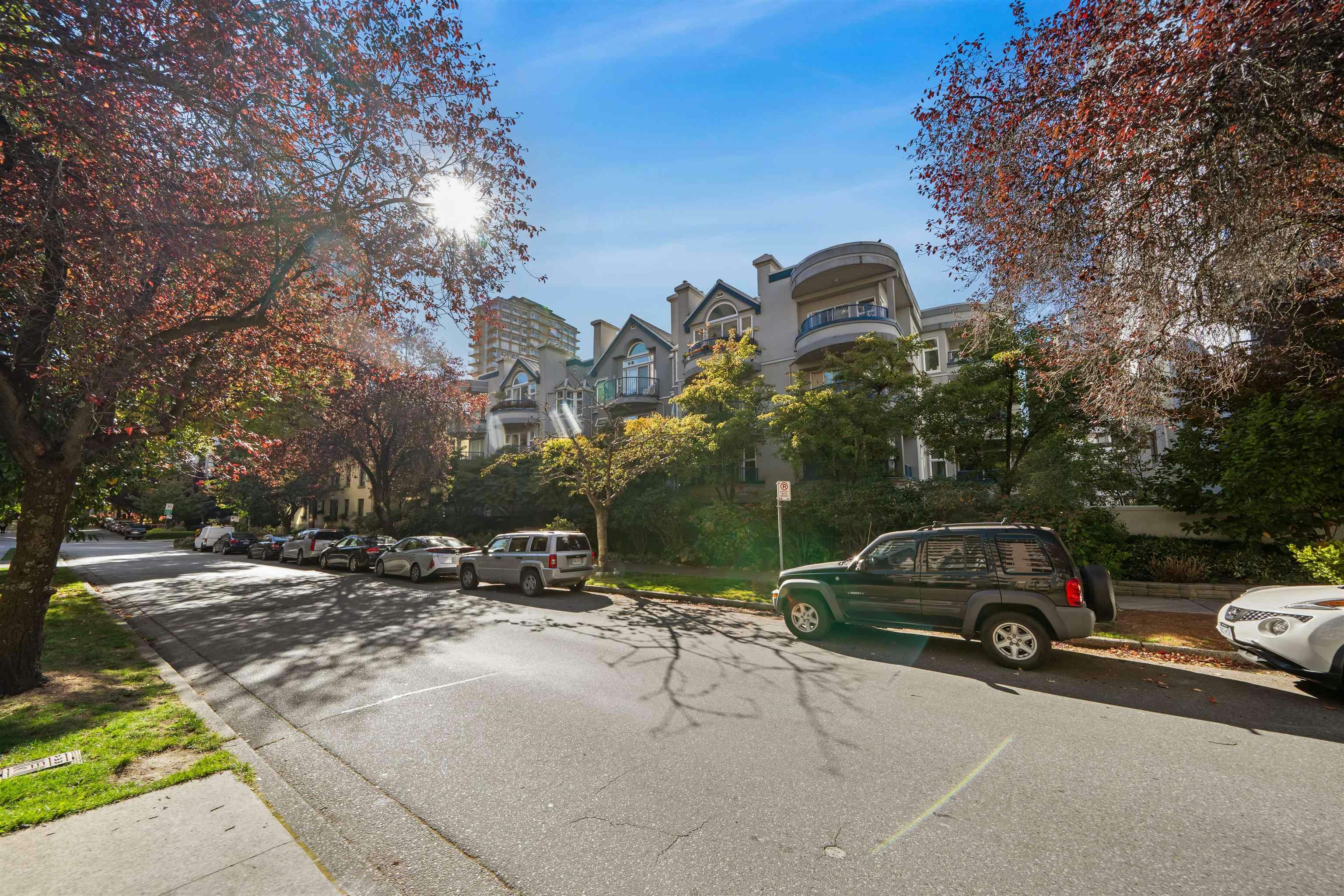 210-1924 Comox Street, Vancouver, BC, V6G 1R4