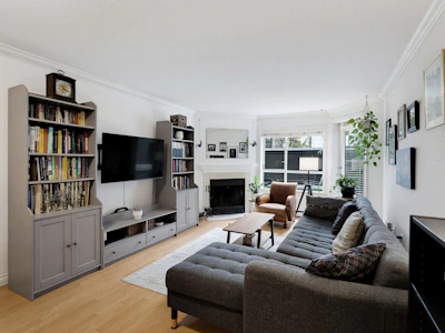 119-555 W 14th Avenue - 2