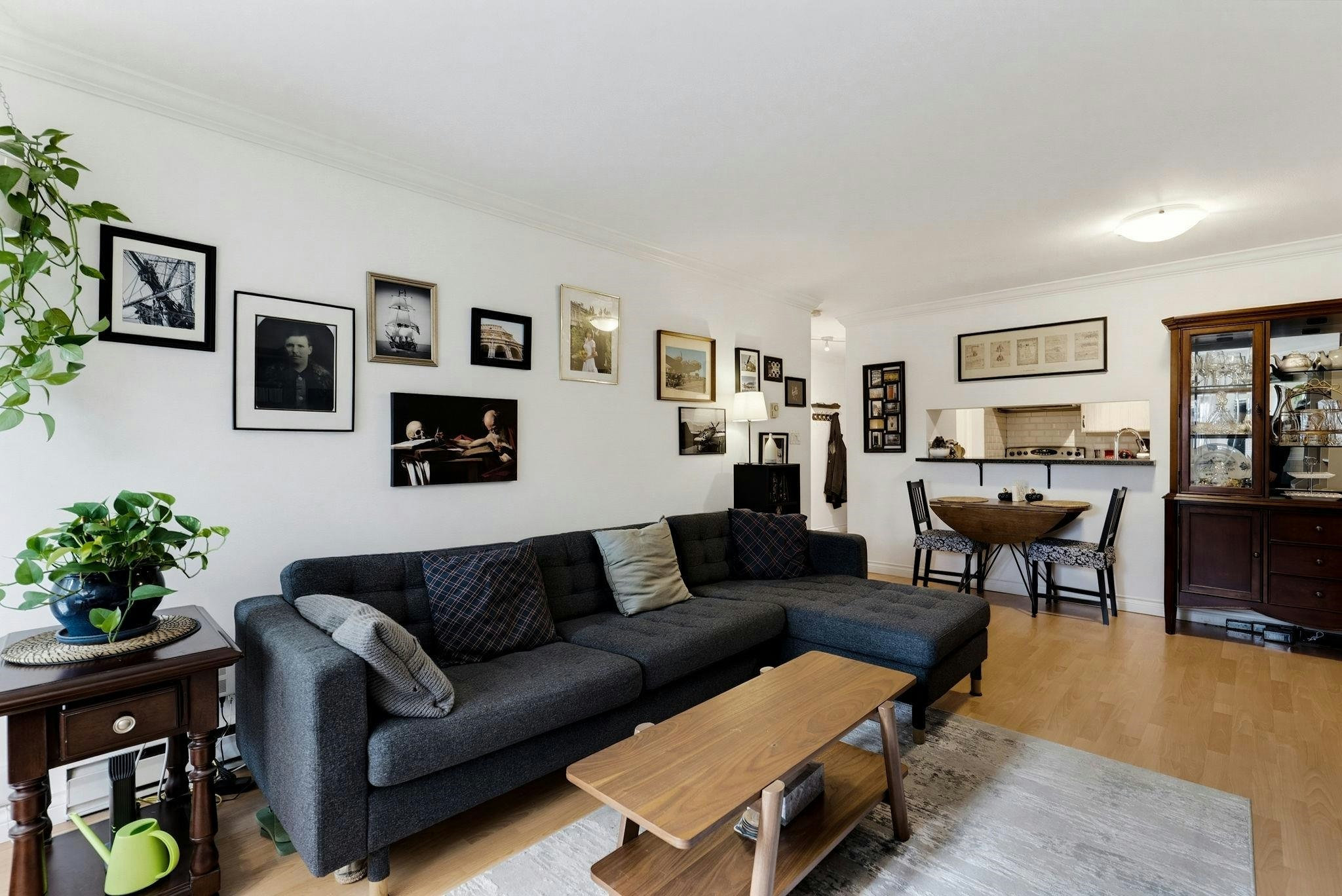 119-555 W 14th Avenue - 4
