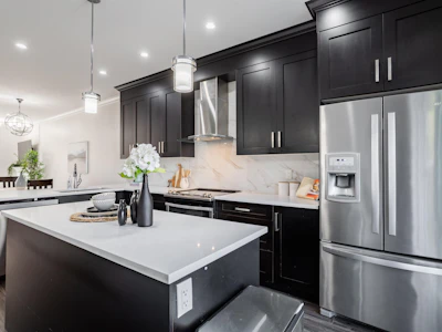 193-13898 64 Avenue - 5