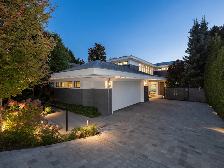 3156 Travers Avenue, West Vancouver, BC, V7V 1G3 - 2