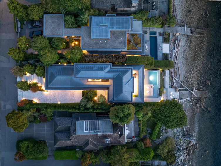 3156 Travers Avenue, West Vancouver, BC, V7V 1G3 - 31