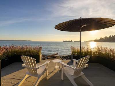 3156 Travers Avenue - 3