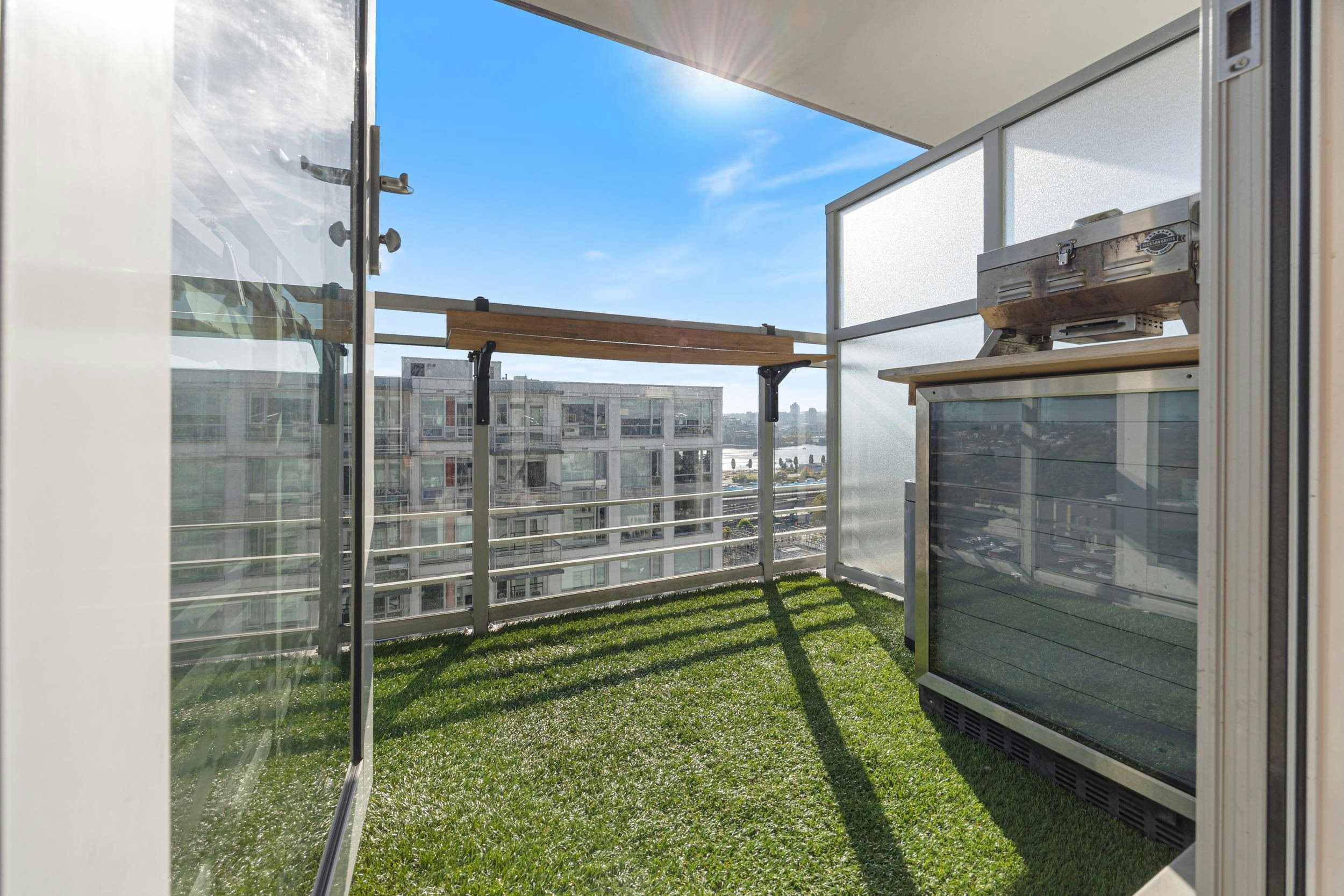 PH9-188 Keefer Street, Vancouver, BC, V6A 0E3 - 10