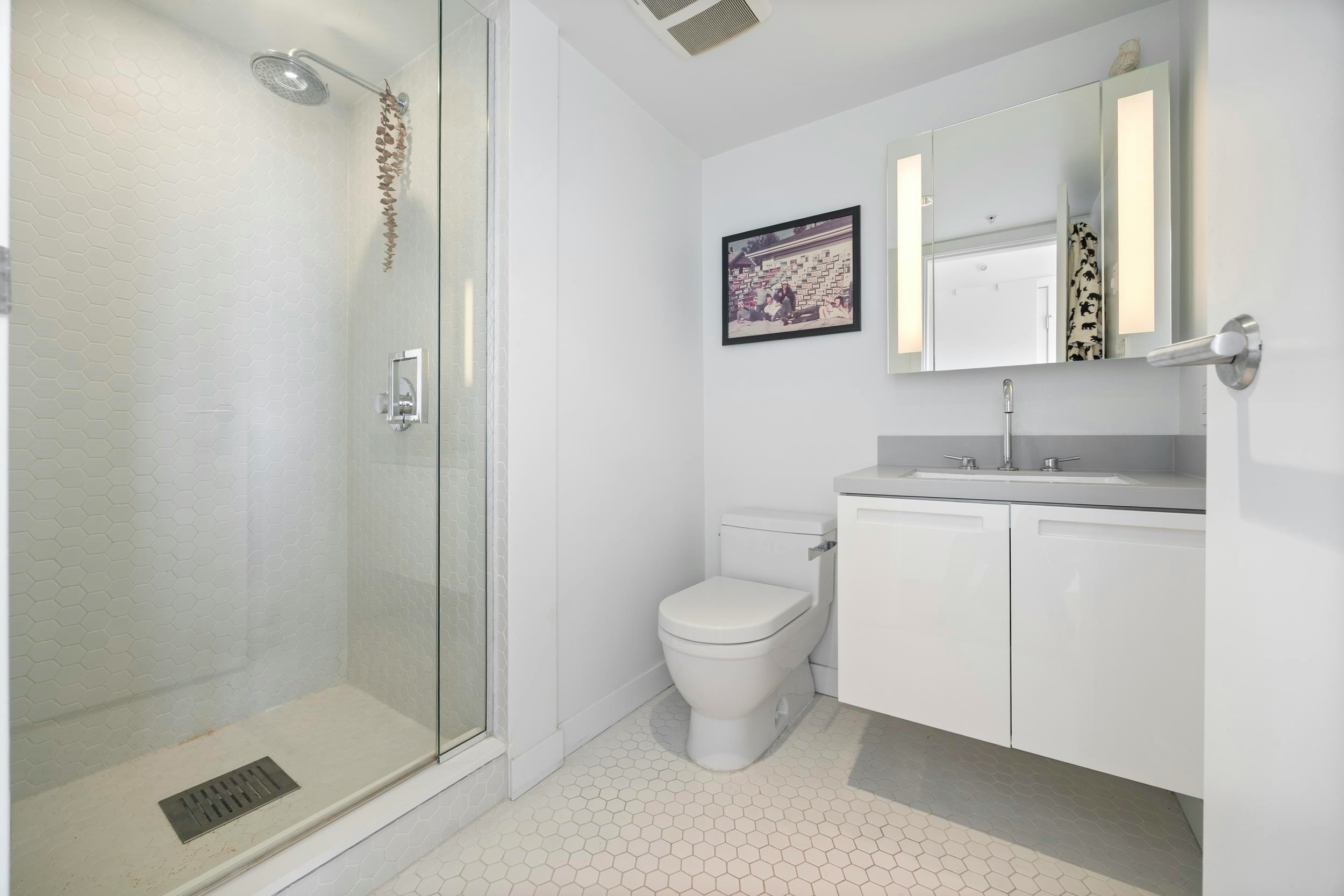 PH9-188 Keefer Street, Vancouver, BC, V6A 0E3 - 19