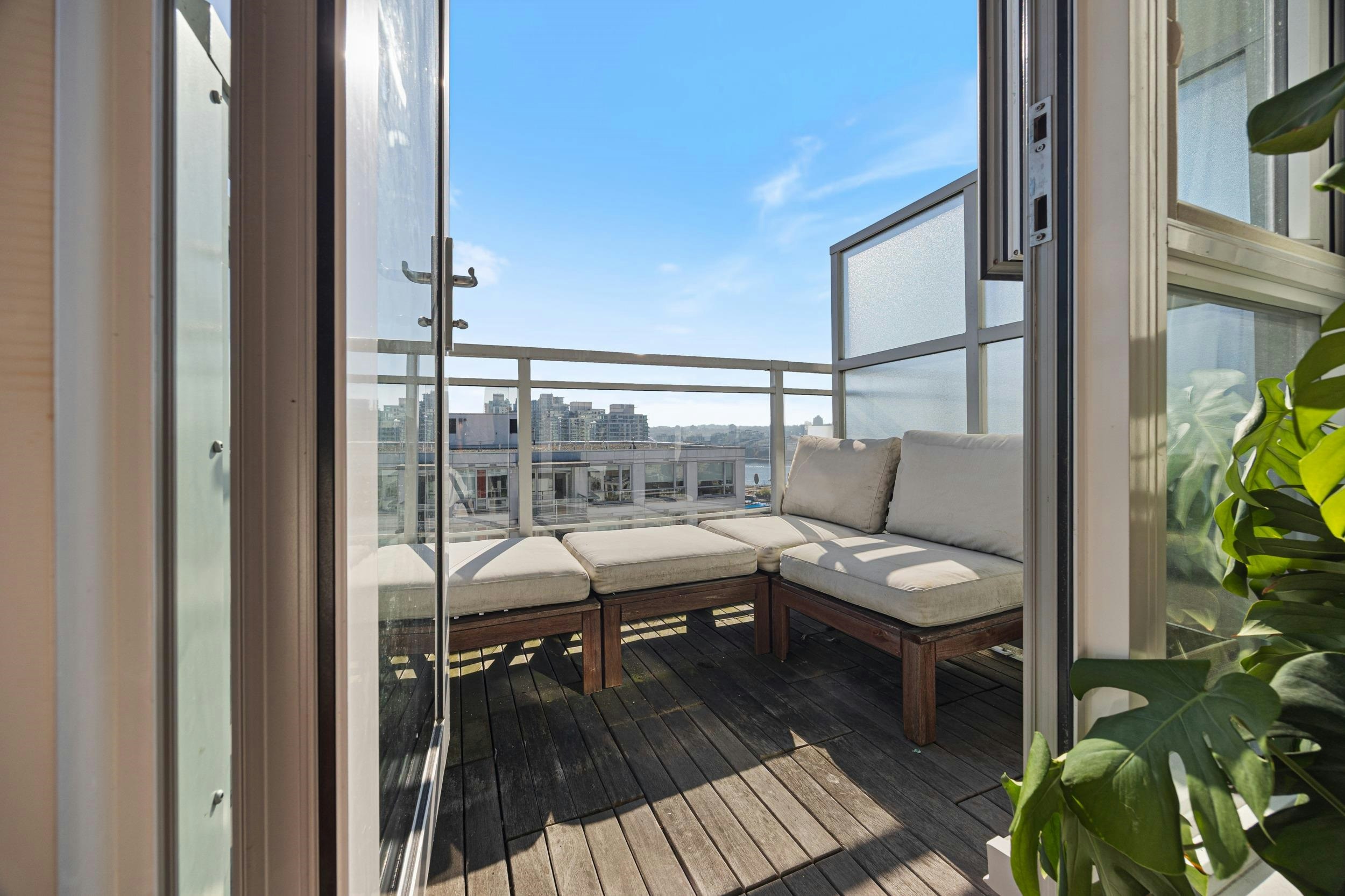 PH9-188 Keefer Street, Vancouver, BC, V6A 0E3 - 22