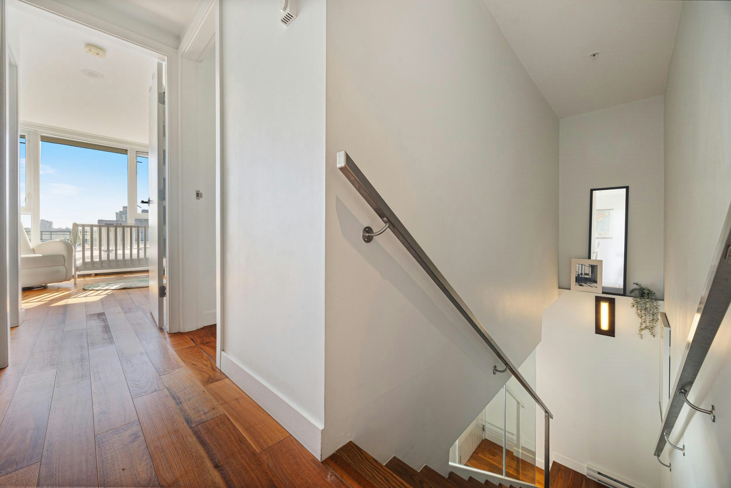 PH9-188 Keefer Street, Vancouver, BC, V6A 0E3 - 16
