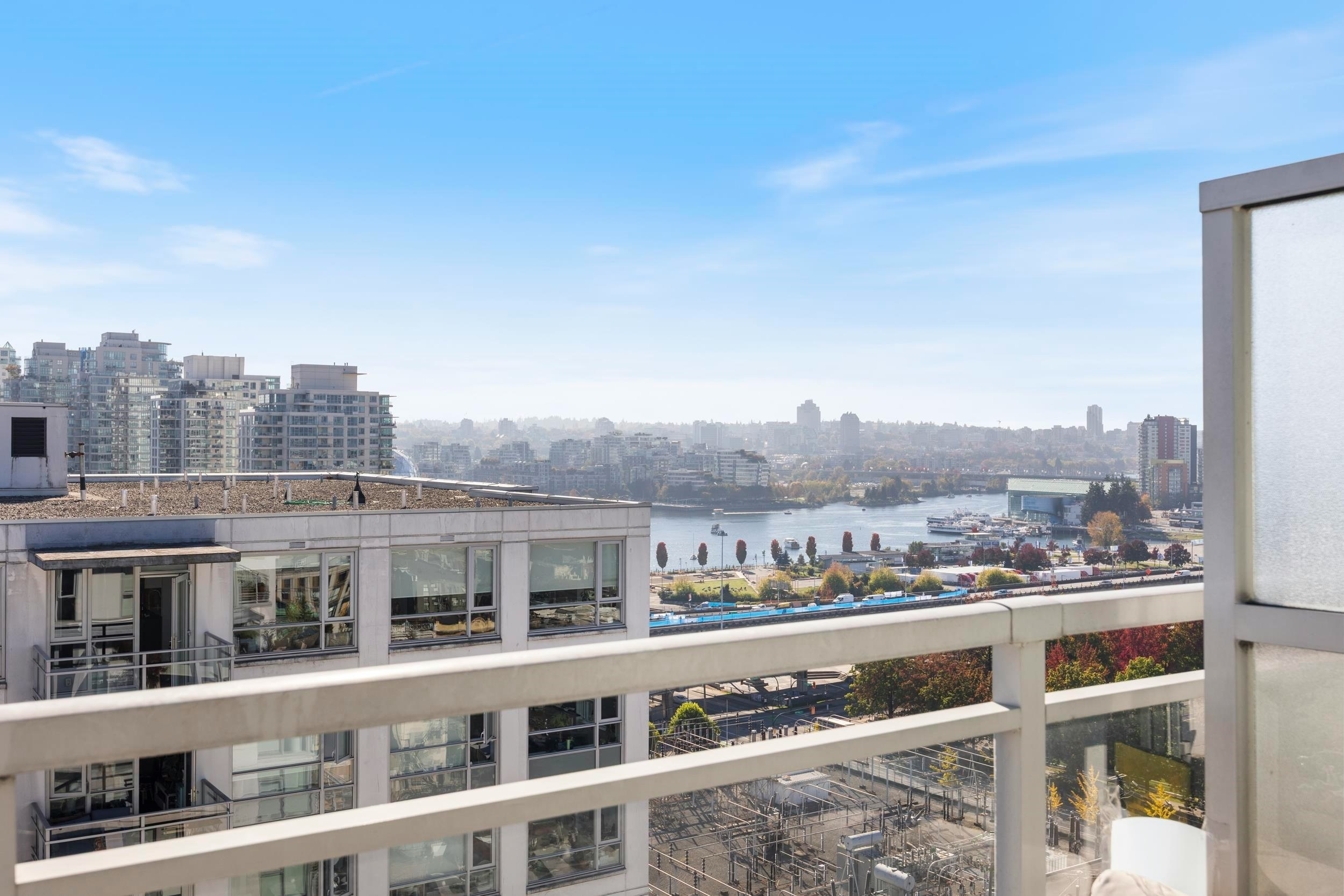 PH9-188 Keefer Street, Vancouver, BC, V6A 0E3 - 24