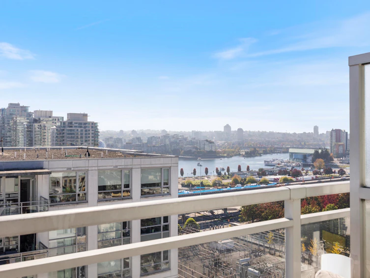 PH9-188 Keefer Street, Vancouver, BC, V6A 0E3 - 24