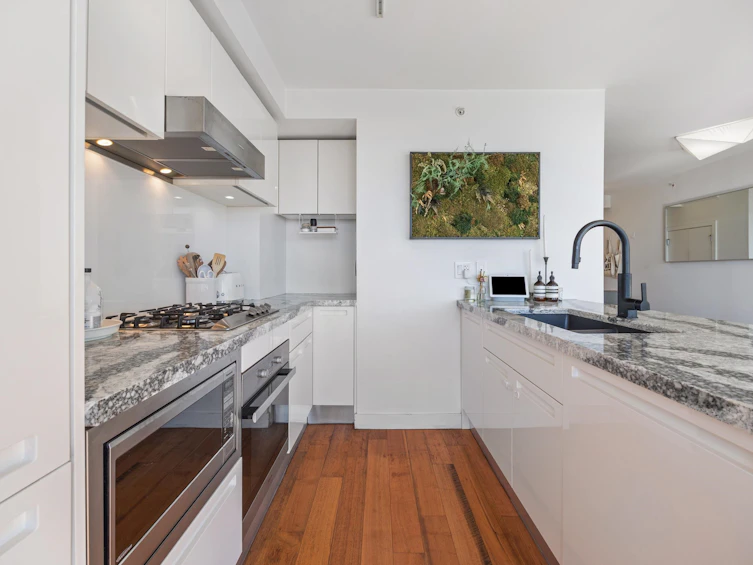 PH9-188 Keefer Street, Vancouver, BC, V6A 0E3 - 7