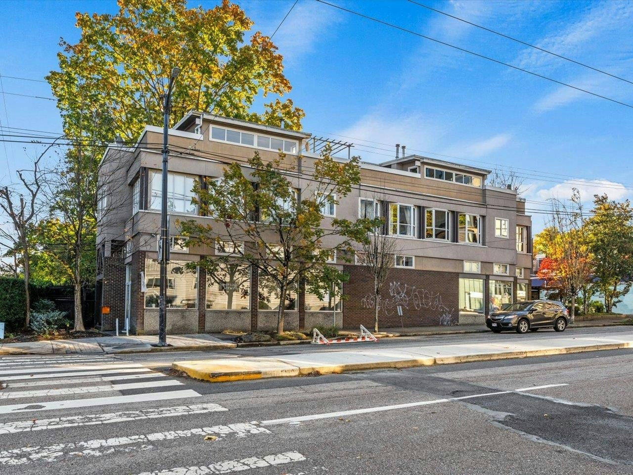1-2450 Alma Street, Vancouver, BC, V6R 3R7