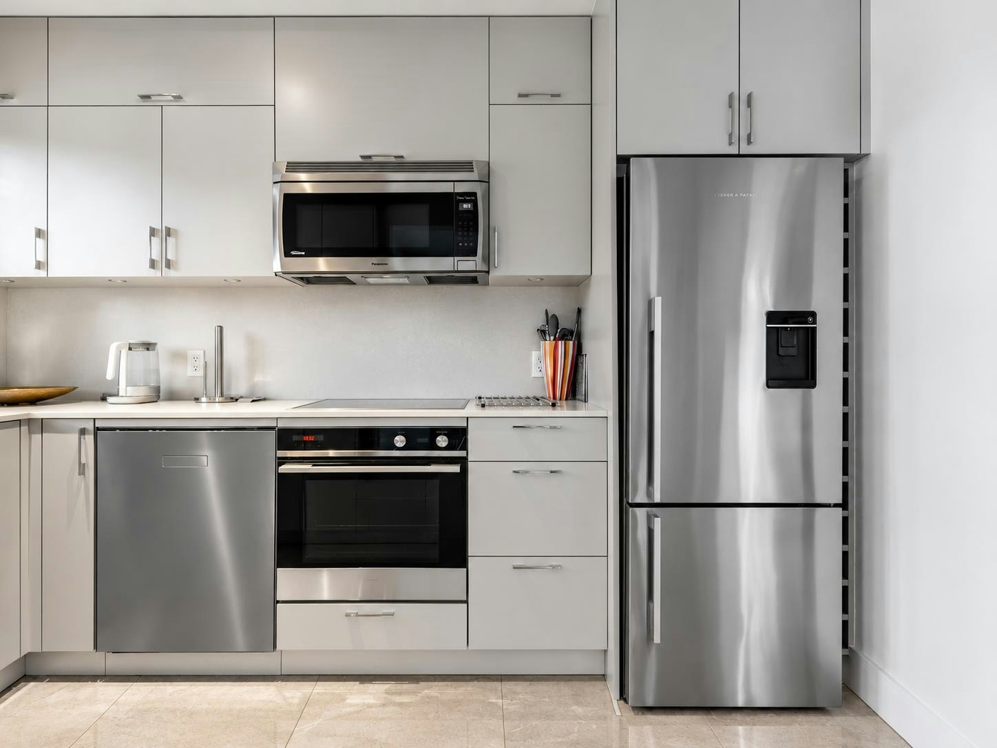 1-2450 Alma Street, Vancouver, BC, V6R 3R7 - 8