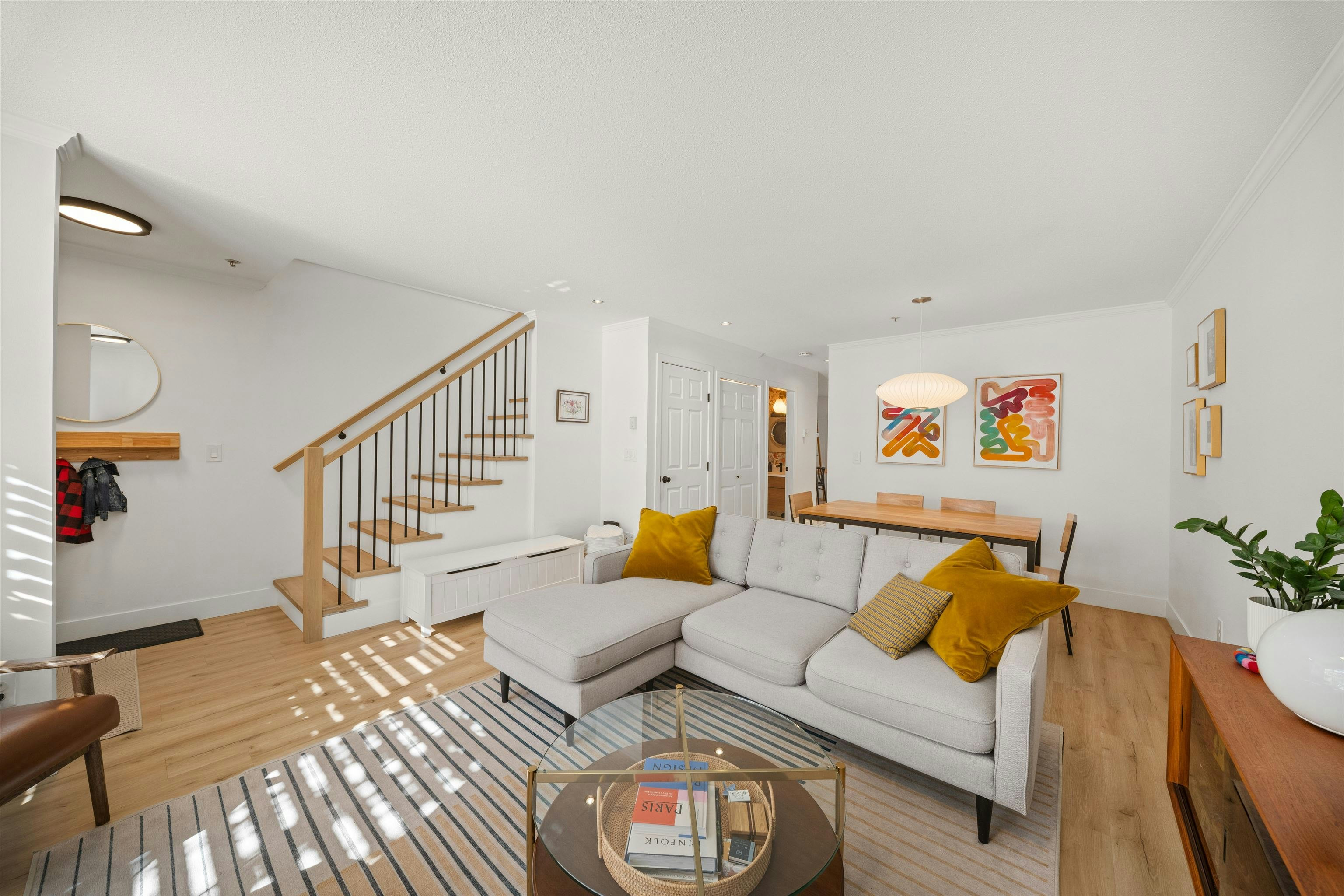 18-222 E 5th Street - 5
