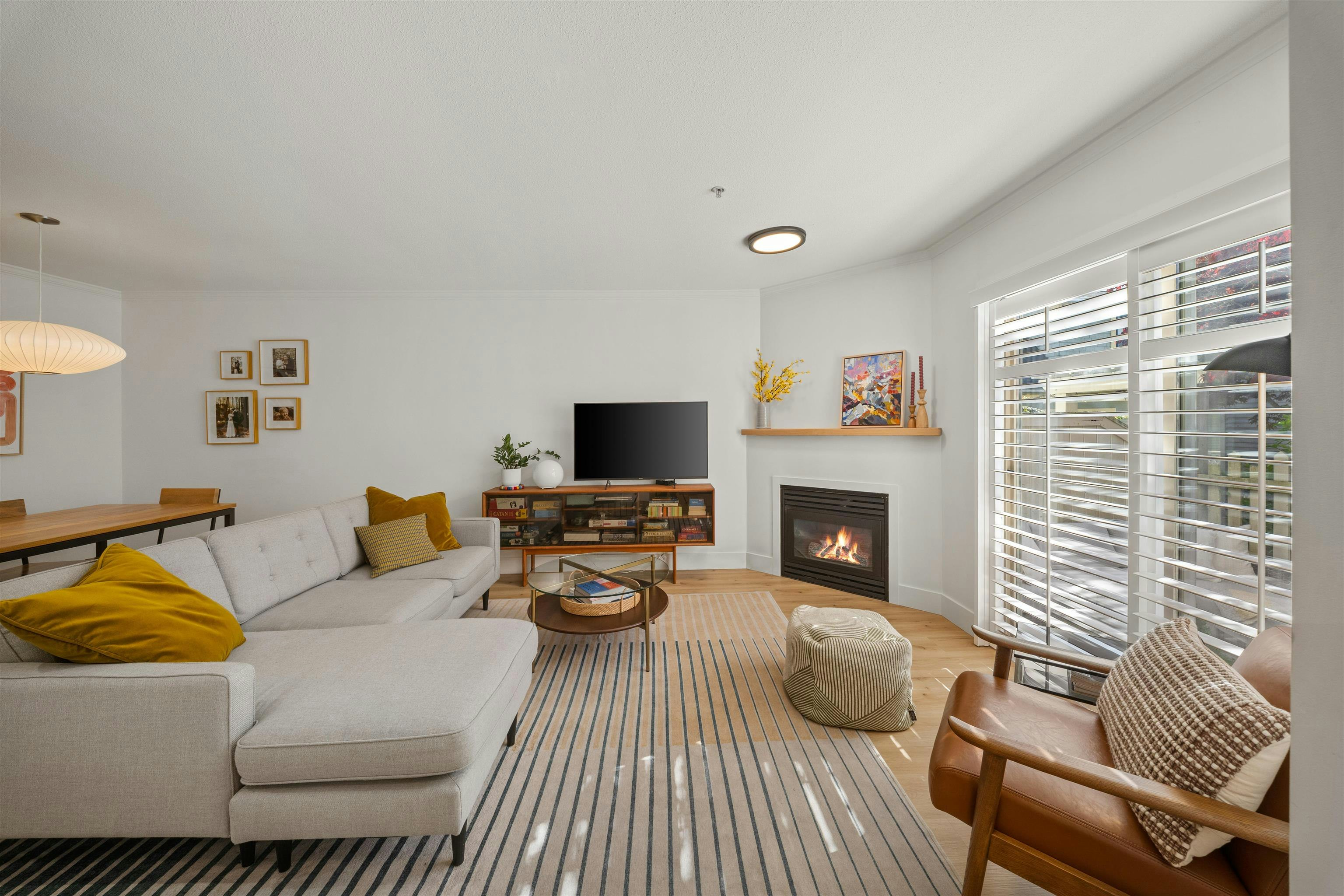 18-222 E 5th Street - 2