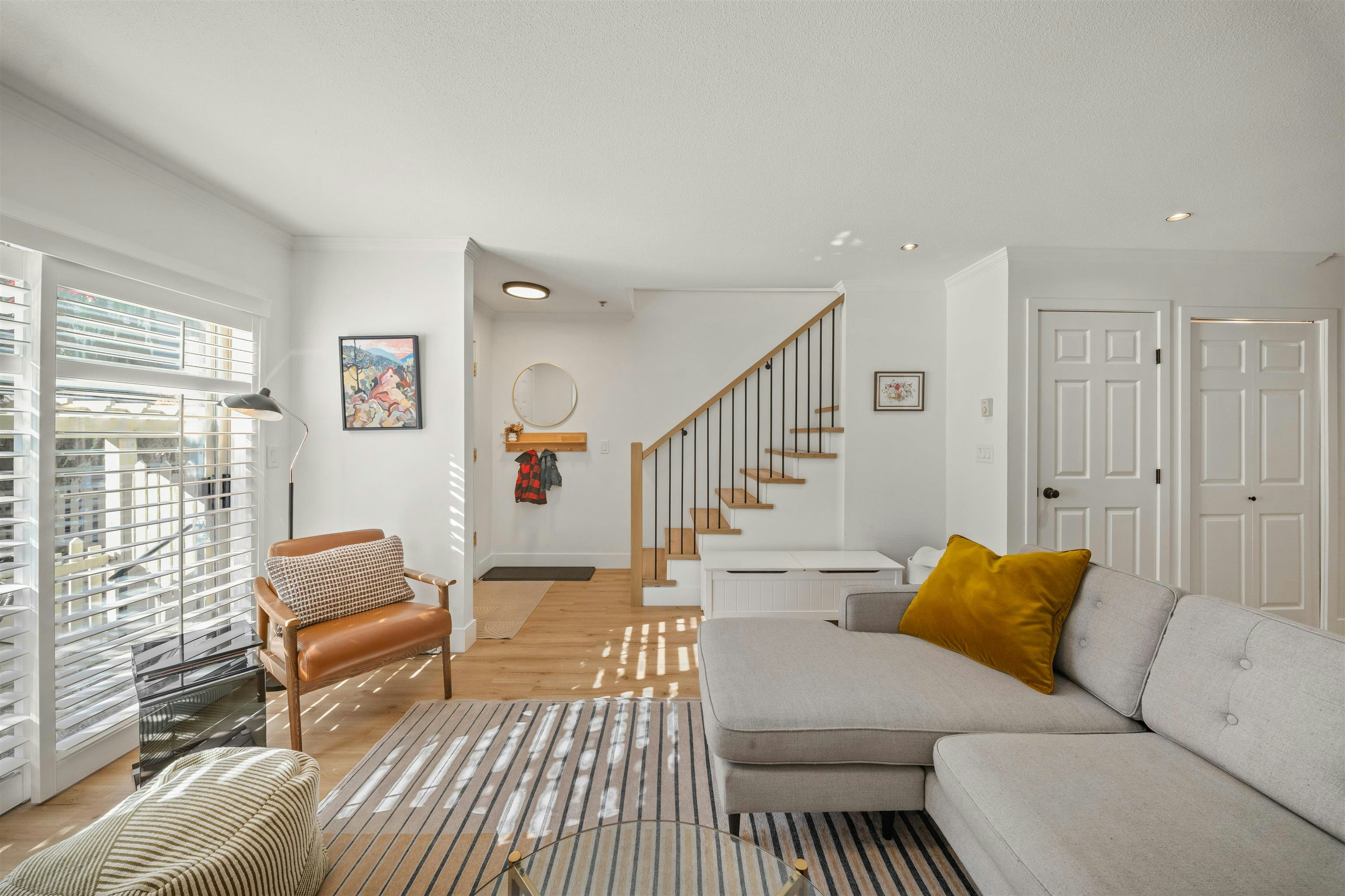 18-222 E 5th Street - 3