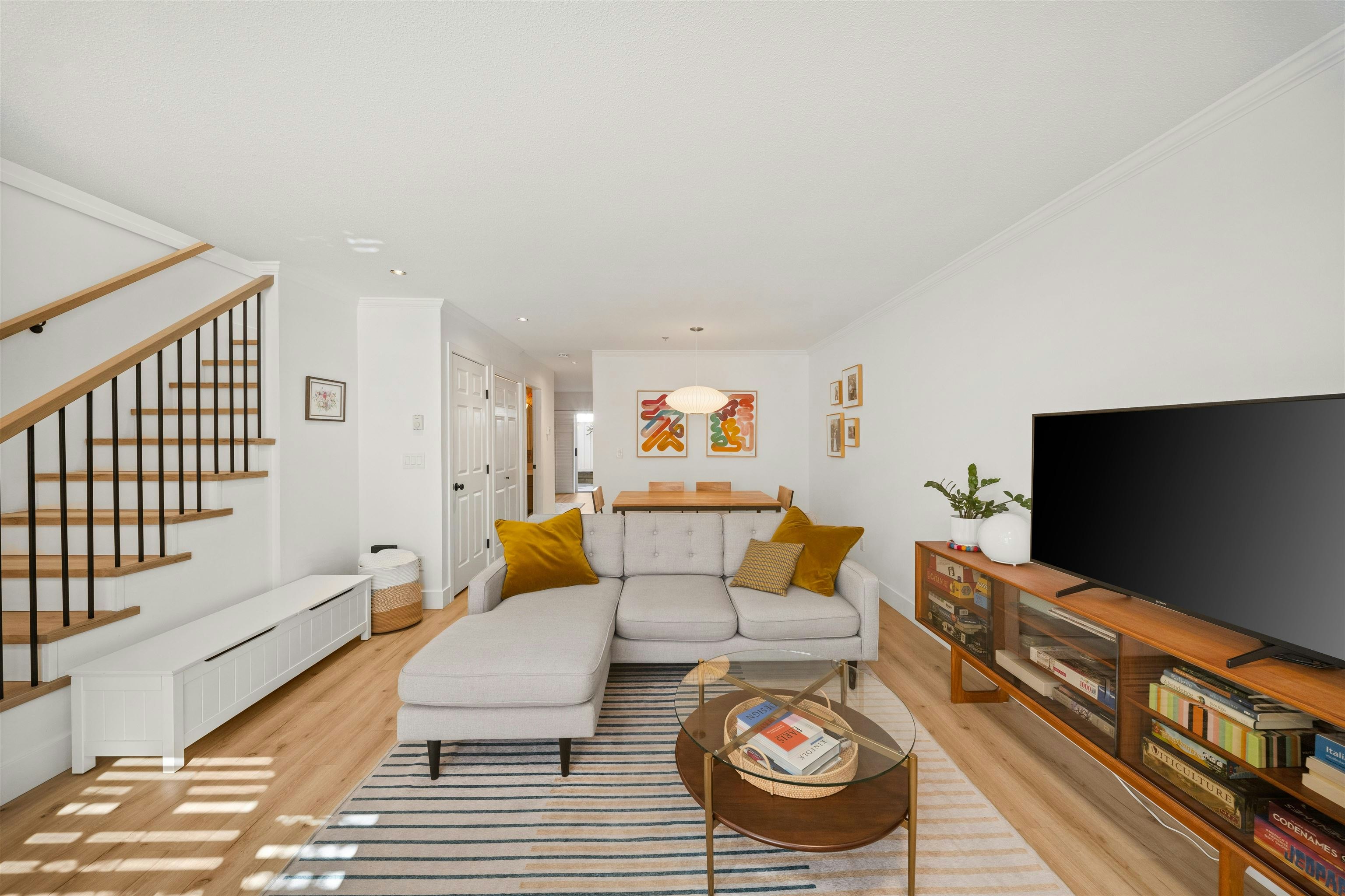 18-222 E 5th Street, North Vancouver, BC, V7L 1L7