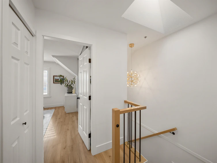 18-222 E 5th Street, North Vancouver, BC, V7L 1L7 - 19
