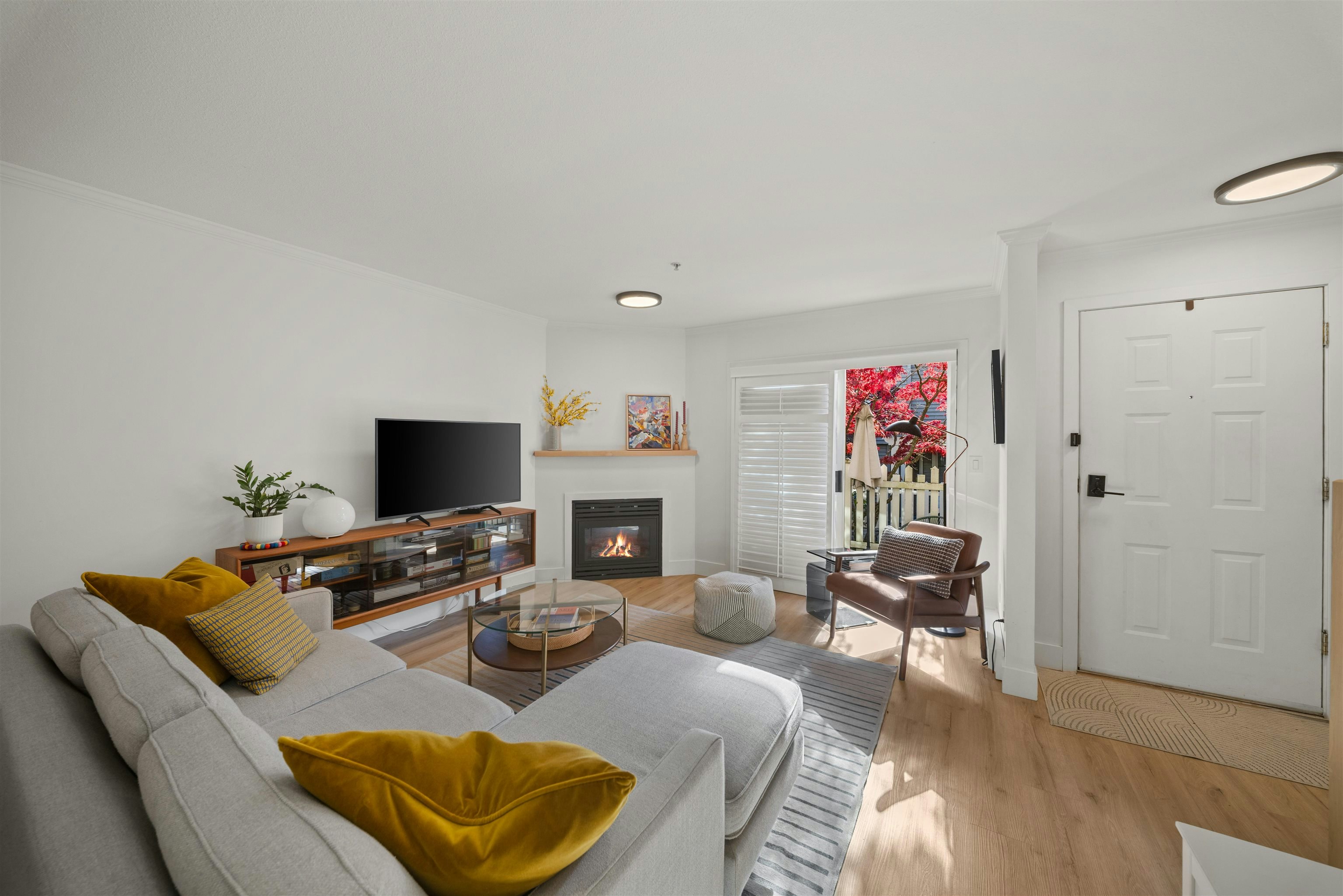 18-222 E 5th Street - 4