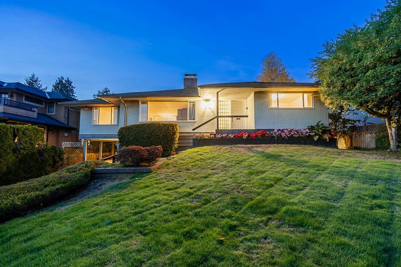 2265 Inglewood Avenue - 2