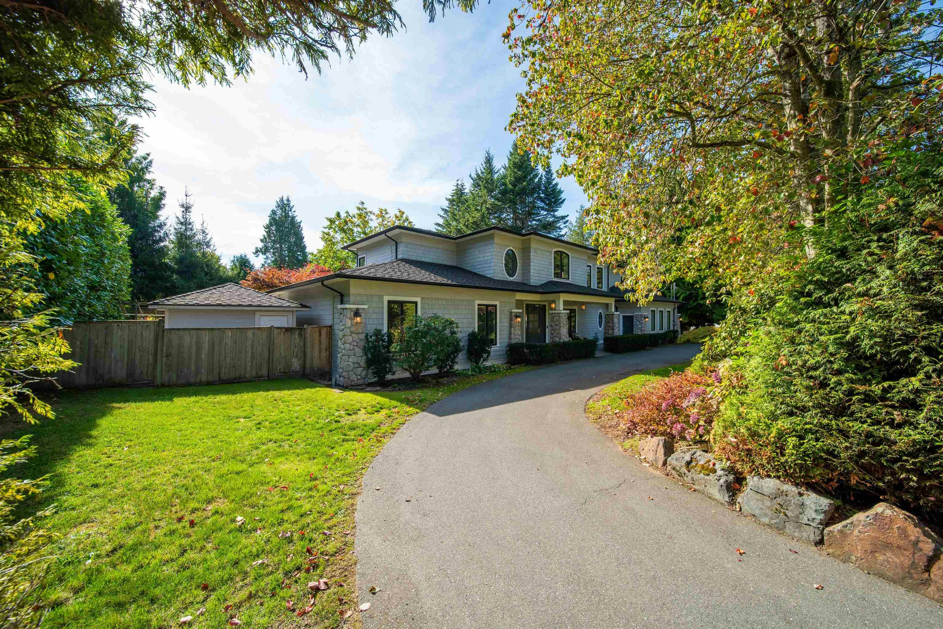 13756 18 Avenue - 2