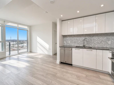 804-3581 E Kent Avenue North - 4