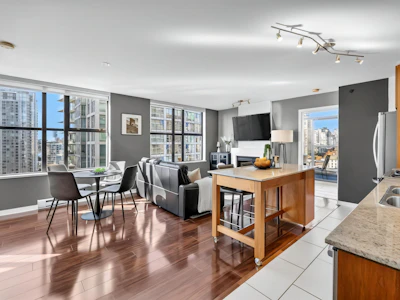 1507-989 Beatty Street - 5