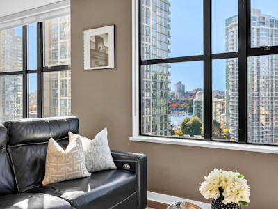 1507-989 Beatty Street - 2
