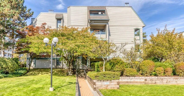 210-2915 Glen Drive, Coquitlam, BC, V3B 7H8 - 16