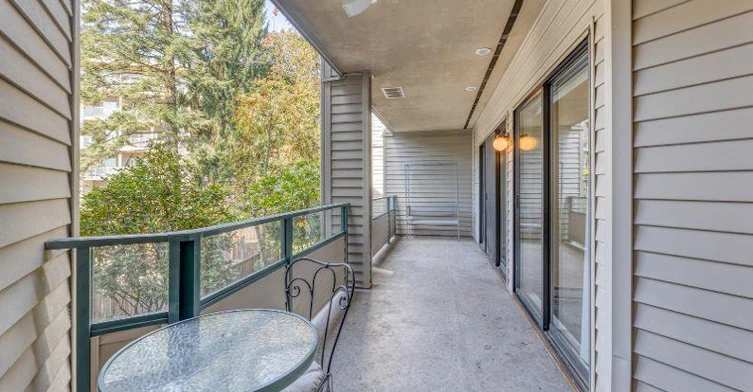 210-2915 Glen Drive, Coquitlam, BC, V3B 7H8 - 11
