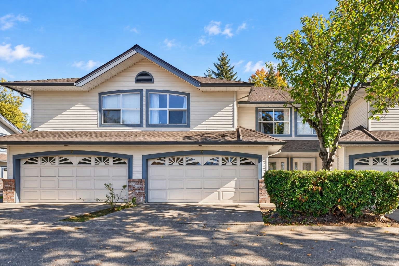 15-7250 122 Street, Surrey, BC, V3W 1B4