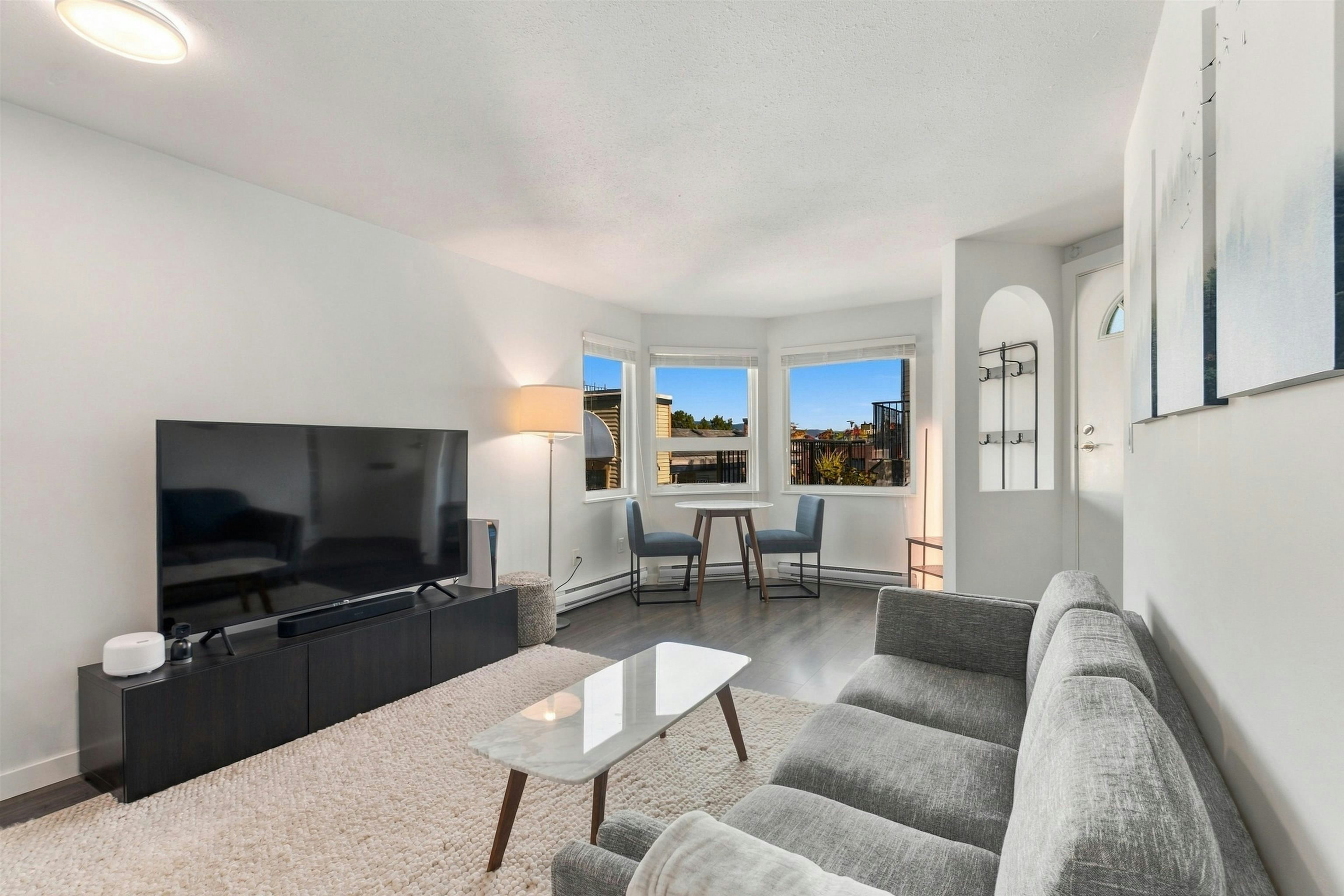 5-1101 W 8th Avenue, Vancouver, BC, V6H 1C5