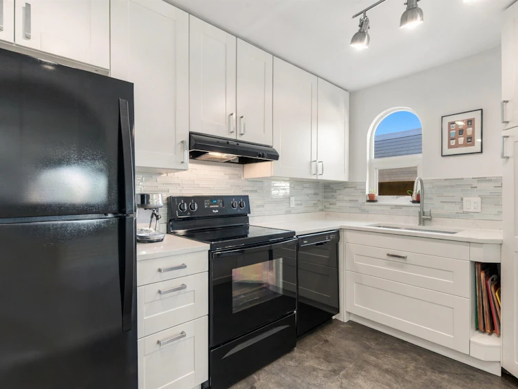 5-1101 W 8th Avenue, Vancouver, BC, V6H 1C5 - 8
