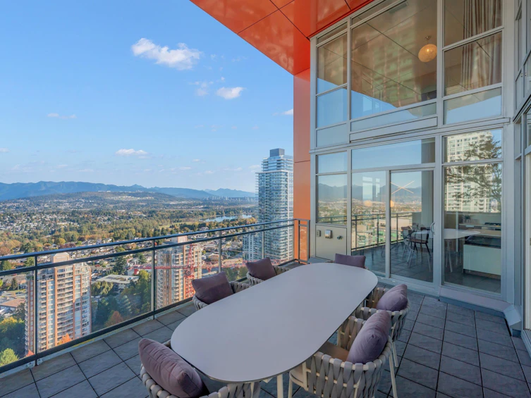 3203-4688 Kingsway, Burnaby, BC, V5H 0E9