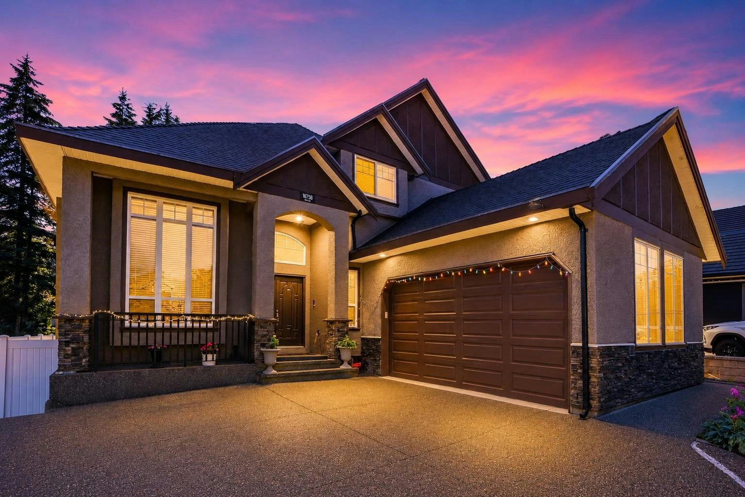 16758 86 Avenue, Surrey, BC, V4N 5N4