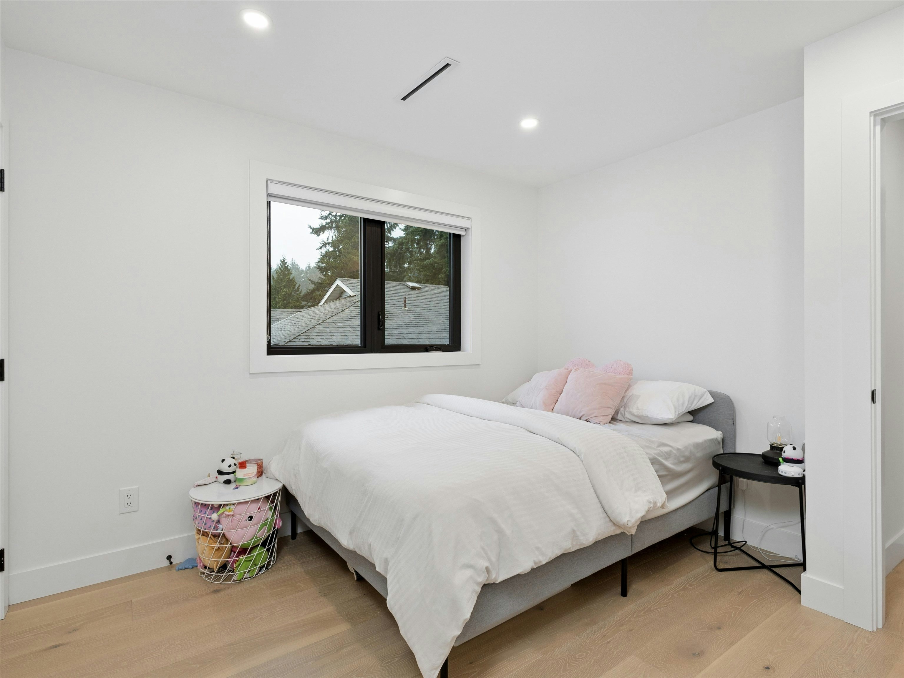 1260 Plateau Drive, North Vancouver, BC, V7P 2J4 - 26