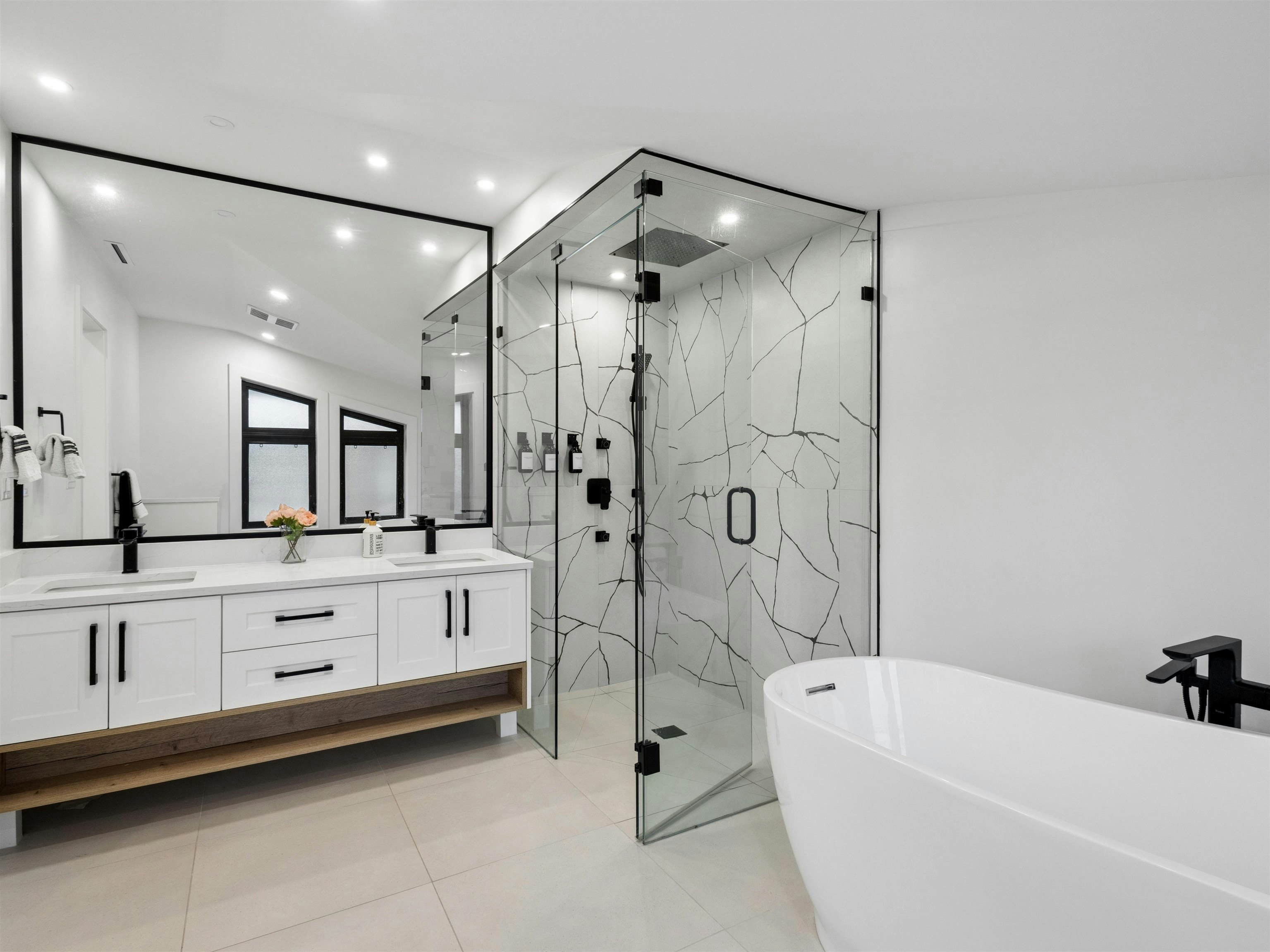 1260 Plateau Drive, North Vancouver, BC, V7P 2J4 - 22