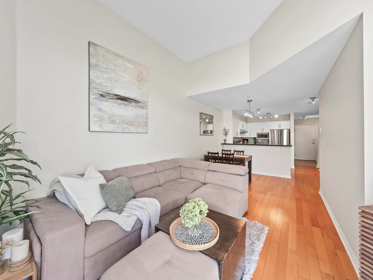 413-147 E 1st Street, North Vancouver, BC, V7L 1B2 - 8