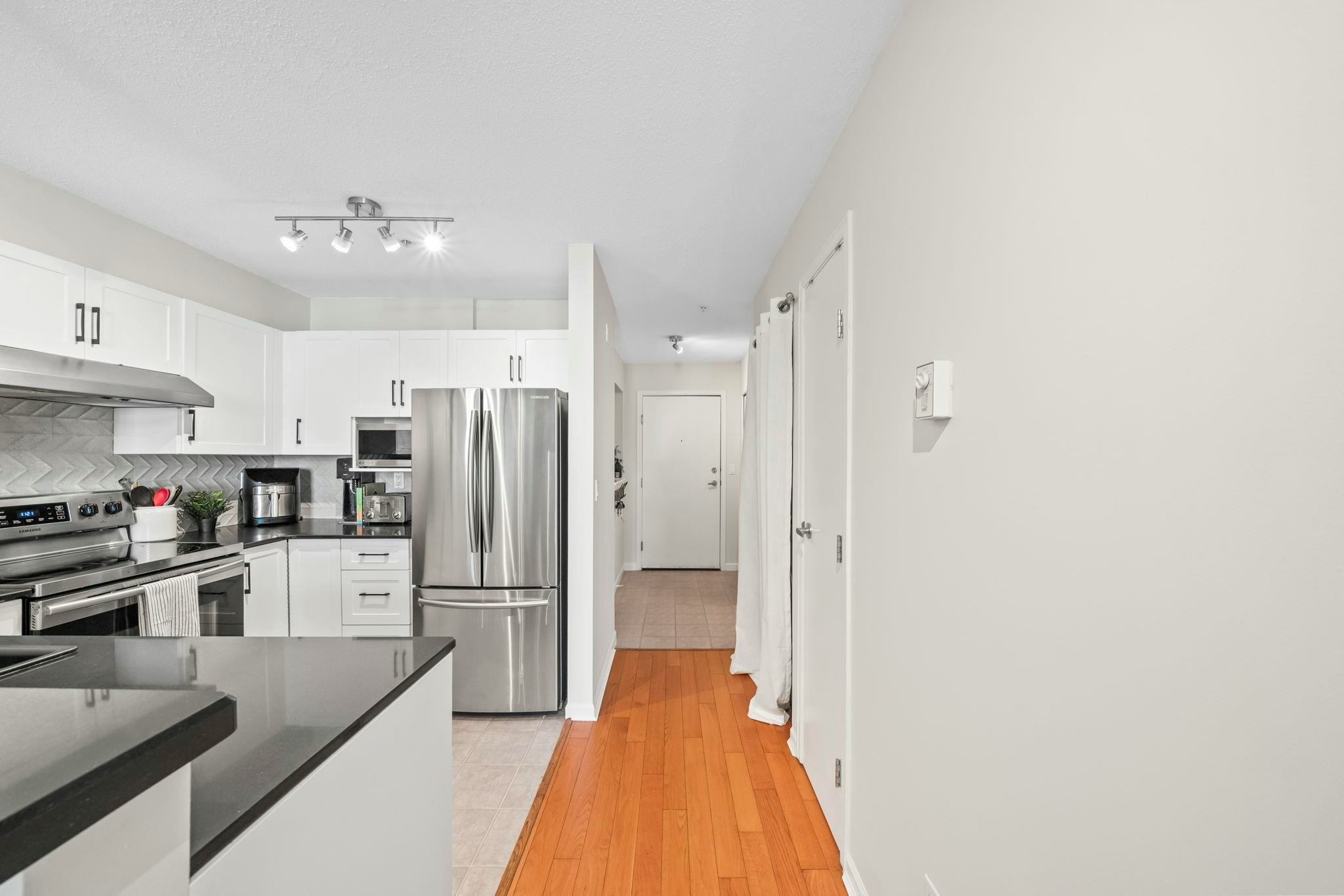 413-147 E 1st Street, North Vancouver, BC, V7L 1B2 - 9
