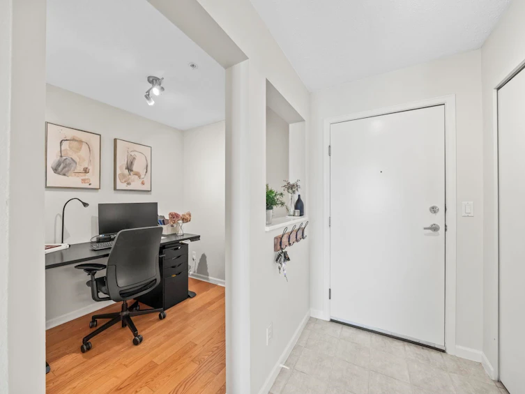 413-147 E 1st Street, North Vancouver, BC, V7L 1B2 - 26