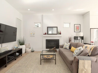 572 E 16th Avenue - 4
