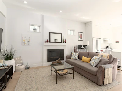 572 E 16th Avenue - 5