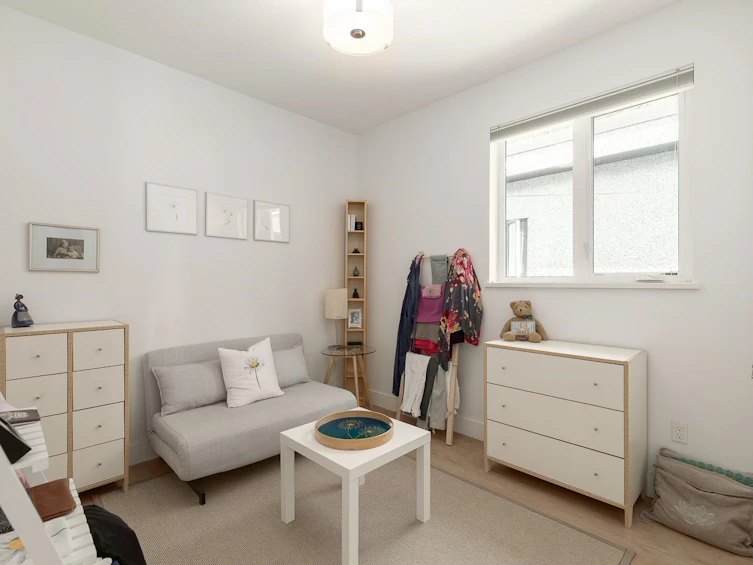 572 E 16th Avenue, Vancouver, BC, V5T 2V2 - 15