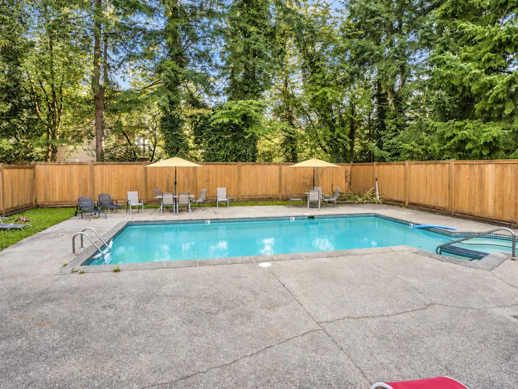 213-1195 Pipeline Road, Coquitlam, BC, V3B 6J5 - 16