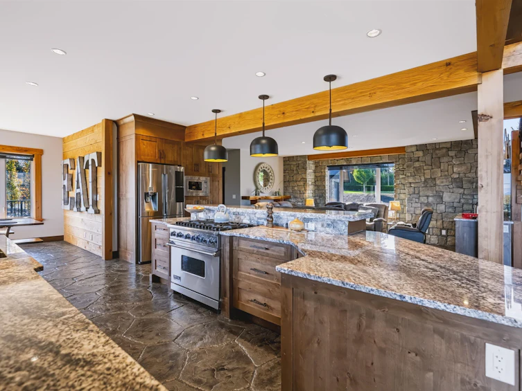 7460 Bradner Road, Abbotsford, BC, V4X 2B6 - 8