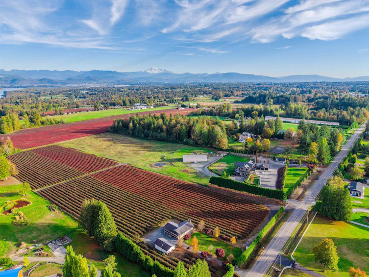 7460 Bradner Road, Abbotsford, BC, V4X 2B6 - 38
