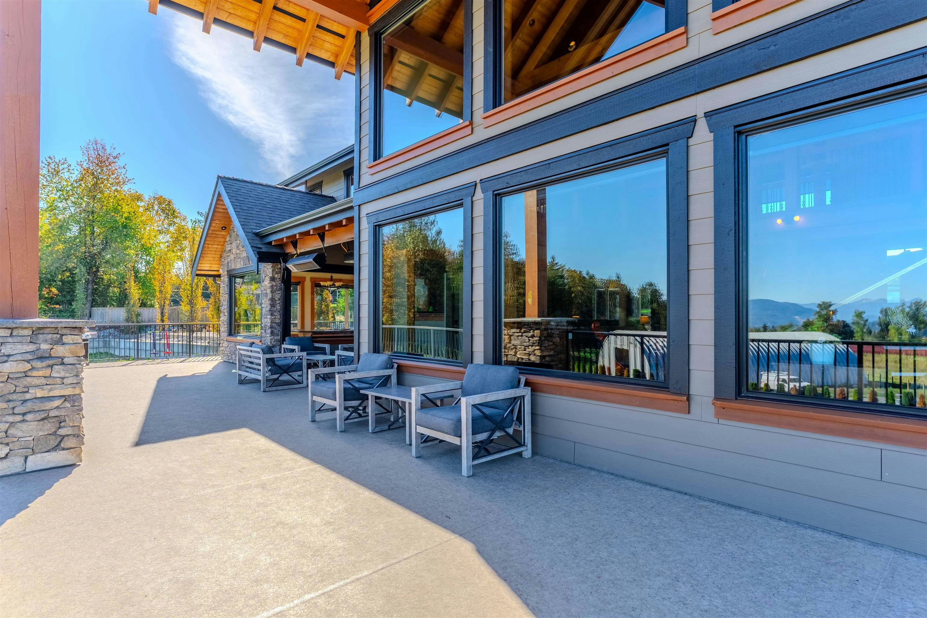 7460 Bradner Road, Abbotsford, BC, V4X 2B6 - 32